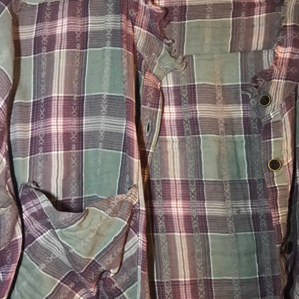 Flannel - Picture 2 of 3